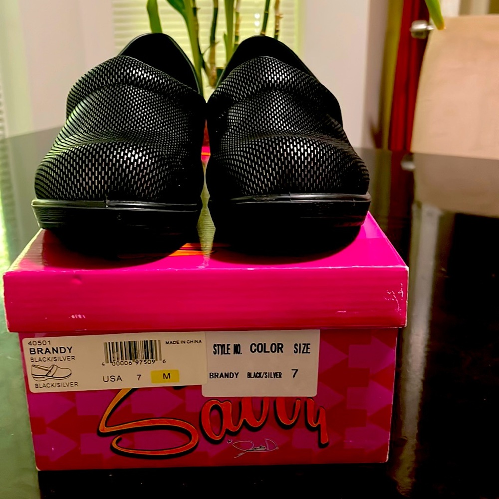 Brand Savvy Black & Silver Clogs